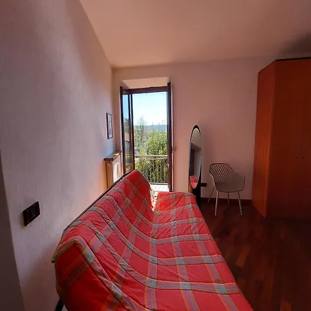 Ferienhaus La Casa Di Anna Comabbio